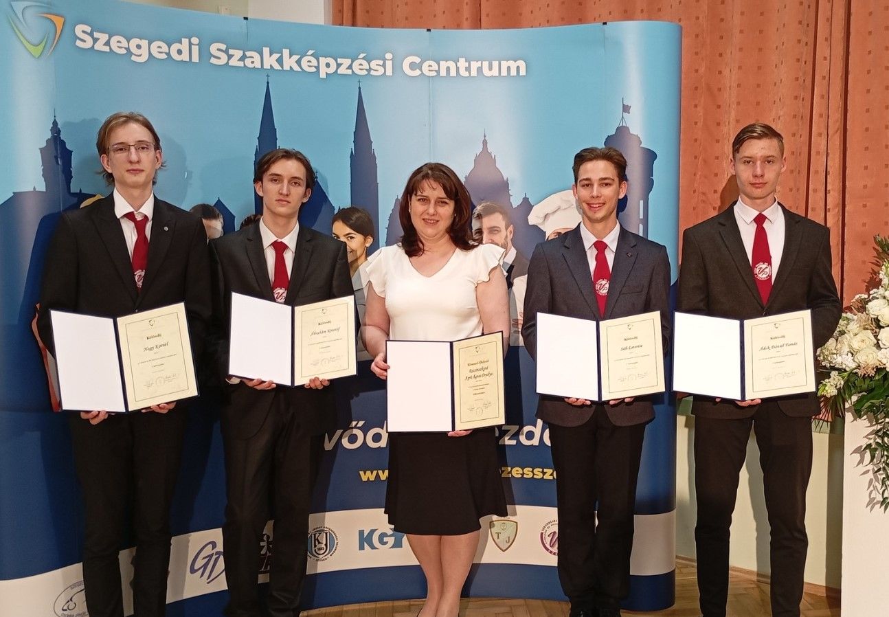 2025-szszc-dijazas-1.jpg